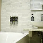 Διαμέρισμα Parthenope Luxury